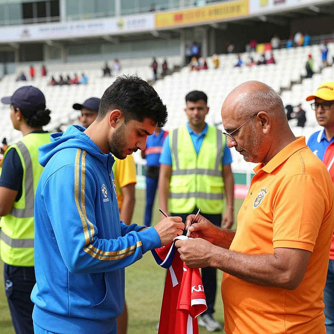 প্রেমাদাসার সকালে ৫০ রান: সিরাজের ছয় উইকেটের আড়ালে লুকিয়ে থাকা ম্যাচটা প্রেমাদাসার সকালে ৫০ রান: সিরাজের ছয় উইকেটের আড়ালে লুকিয়ে থাকা ম্যাচটা