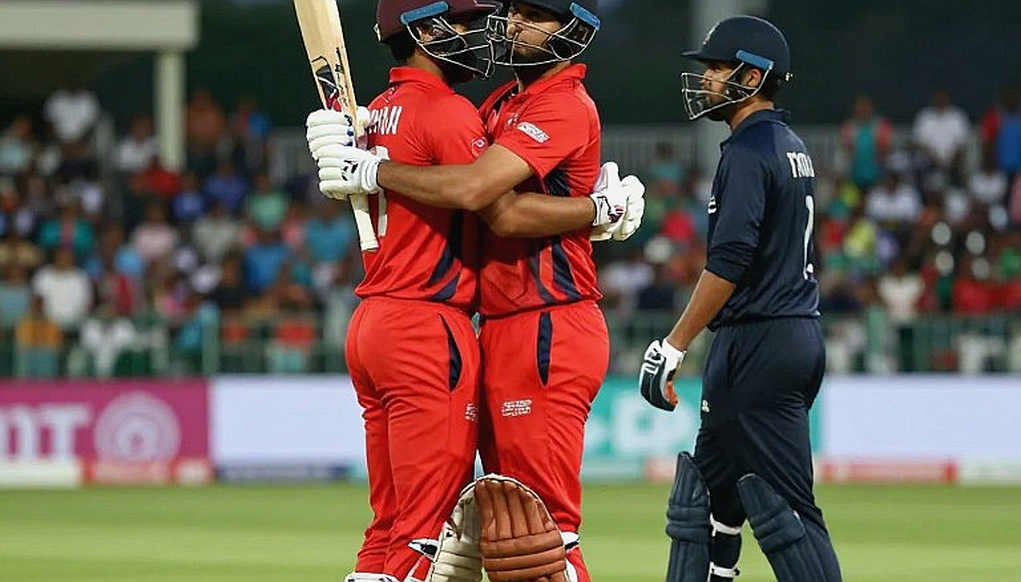 স্যান্ডপেপারগেটের ছায়ায় ডারবান: কামিন্স, খাওয়াজা এবং একটি অসমাপ্ত লেজার